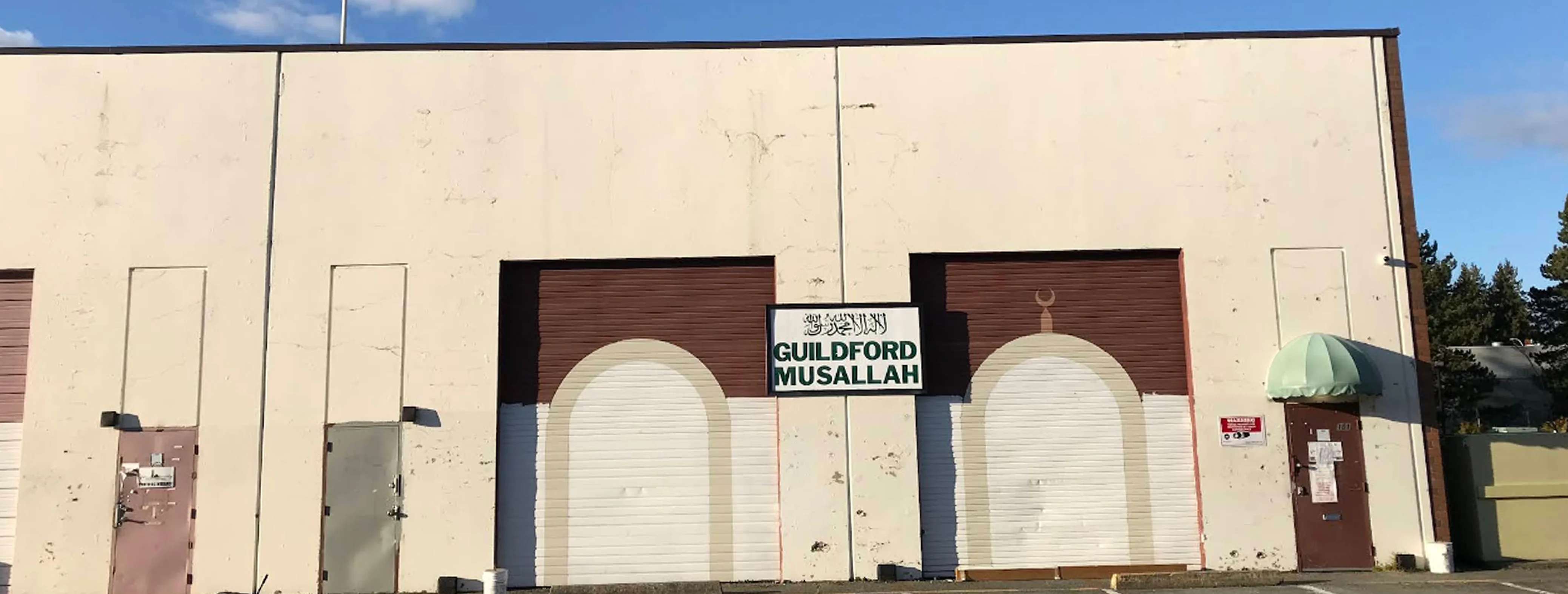 Exterior view of Guildford Islamic Cultural Center Surrey building
